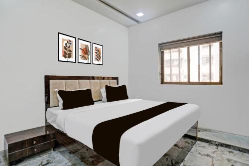 Hotel O Yash Residency