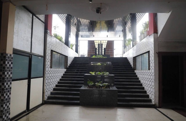 Hotel Om Complex