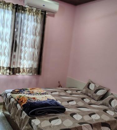 Hotel Palak palace