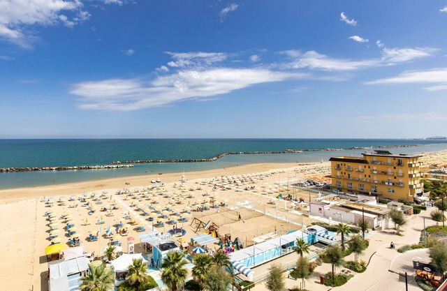 Hotel Palos