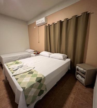 Hotel Paraiso - Fácil acesso as faculdades e FarmShow