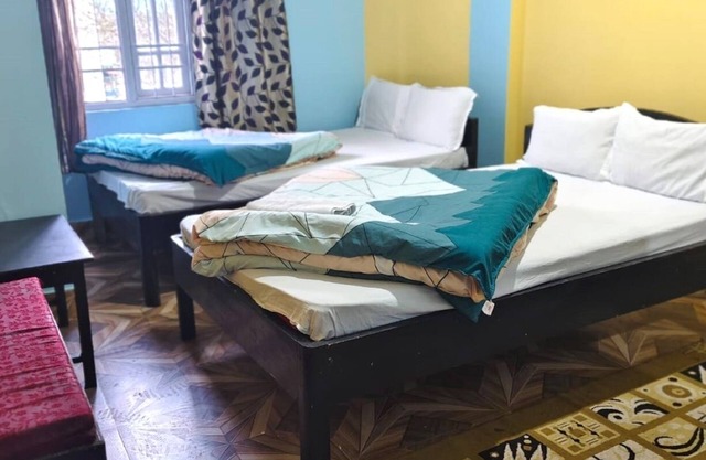 Hotel parichit
