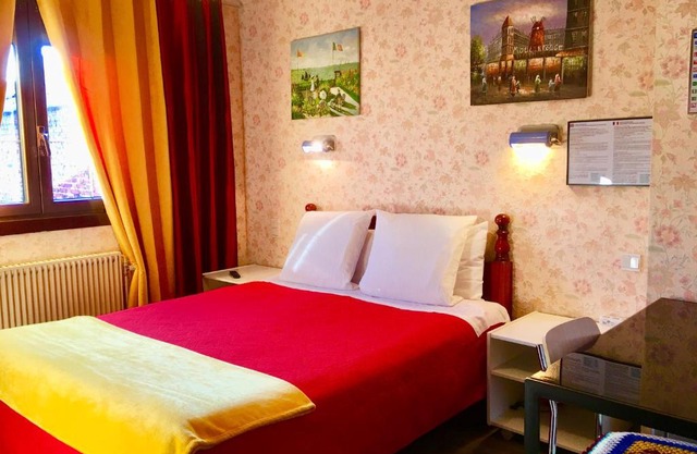 Hotel Paris Star
