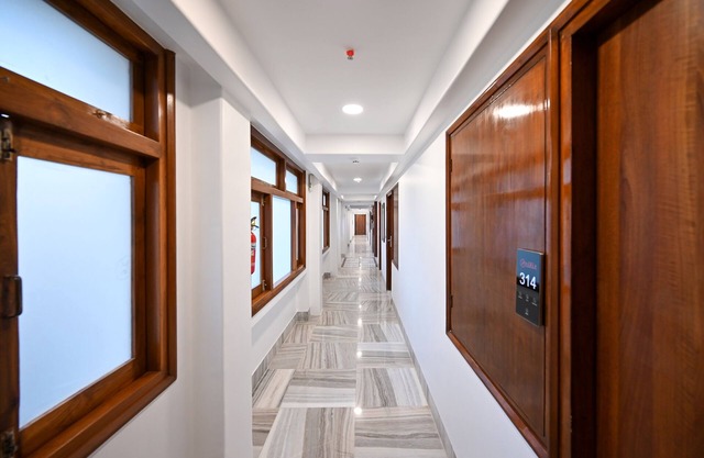 Hotel Parle International