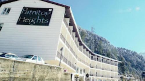 Hotel Patnitop Heights , Patnitop