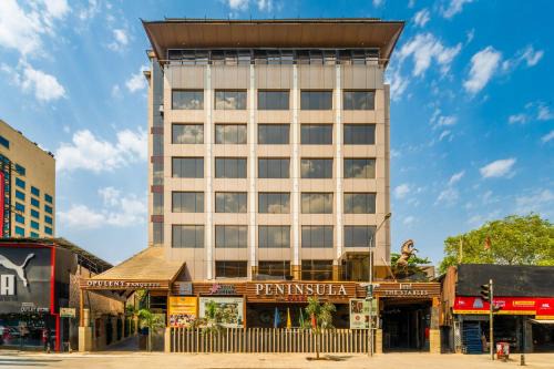 Hotel Peninsula Redpine