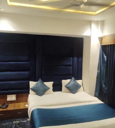 Hotel Pera Villa