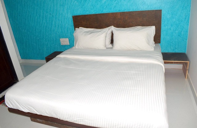 Hotel Peradiot