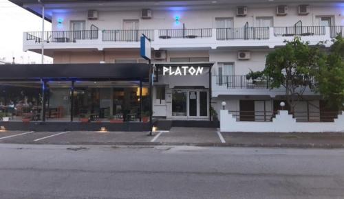 Hotel PLATON