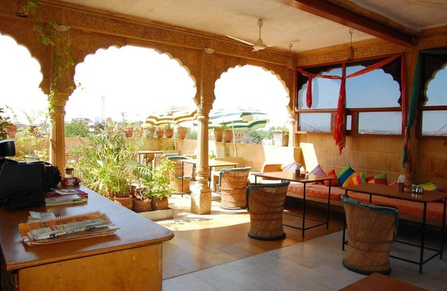 Hotel Pol Haveli