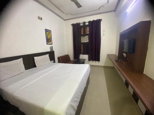 Hotel Prashant Palace