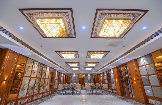 HOTEL PRATAP PALACE