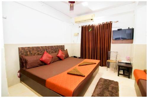 HOTEL PREMIUM TRAVELLERS # iNN Near Temple - Fully Air Conditioning Hotel - Hygiene And Spacious Room - A Top Rated Luxuary Hotel