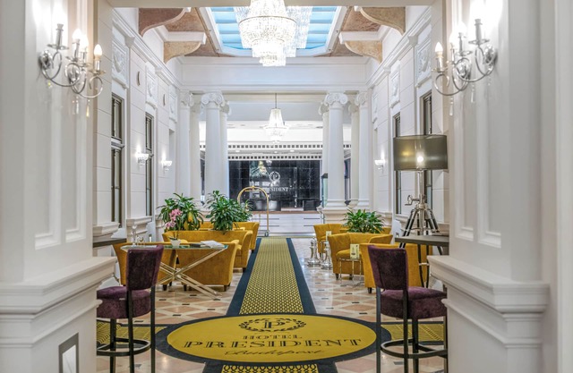 Hotel President