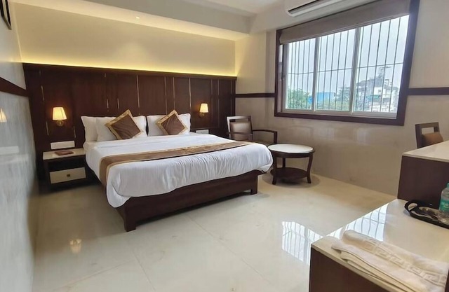 HOTEL PRESTIGE RESIDENCY