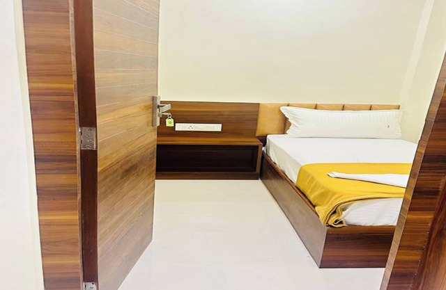 HOTEL PRIDE INN