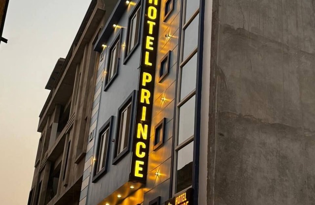 Hotel Prince Ayodhya