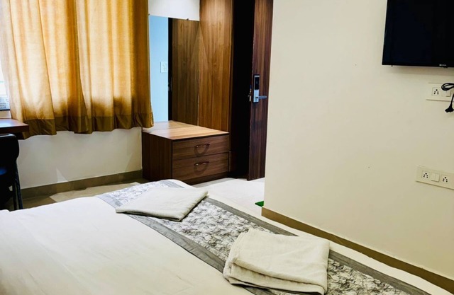 Hotel Prince Inn By DSY Hospitality