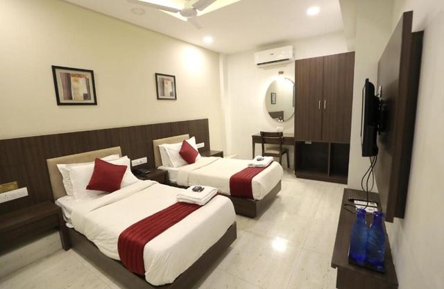 Hotel Privya Rooms and banquet