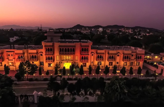 Hotel Pushkar Legacy