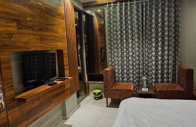 Hotel Pushpa Inn