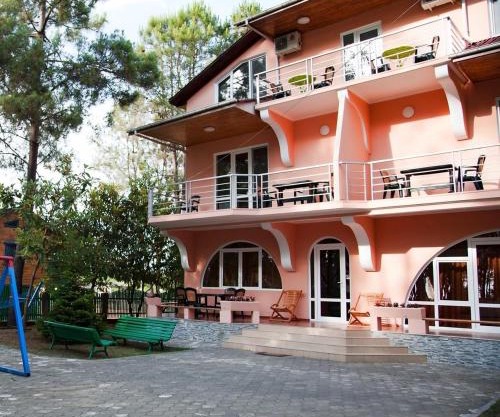 Hotel "Qeti"