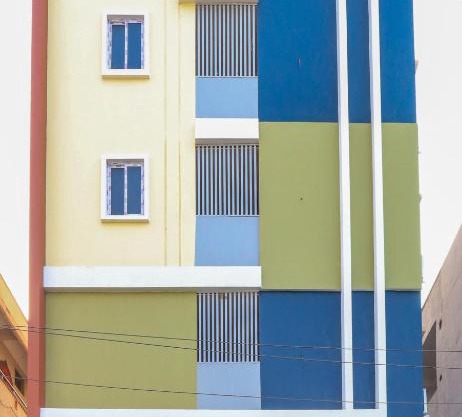 Hotel Radha Krishna