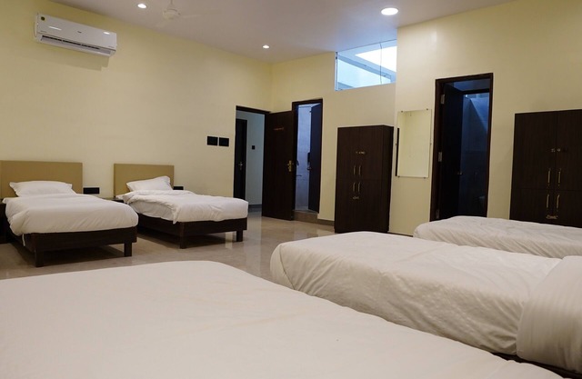 Hotel Radhe Inn