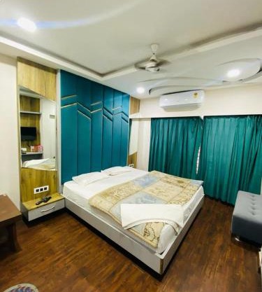 Hotel Raghuveera Palace