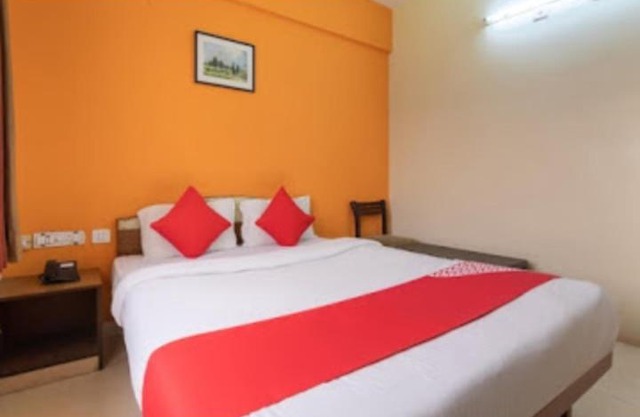 Hotel Raj Residence