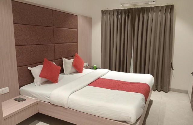 Hotel Rajshree