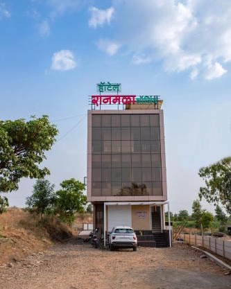 Hotel Ranmala Family and Garden Restaurant