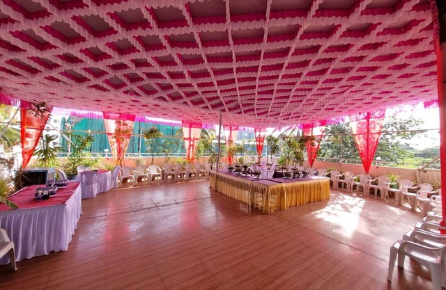 Hotel Raviraj