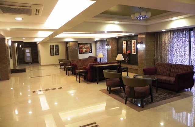 Hotel Reeva Regency