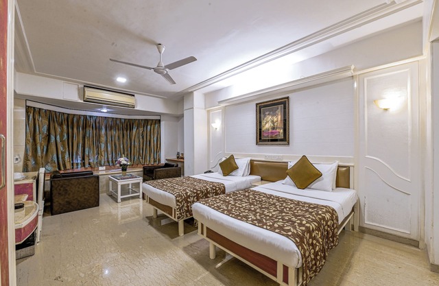 Hotel Regal Enclave