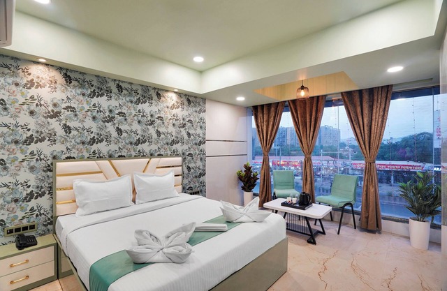 Hotel Regal Heaven