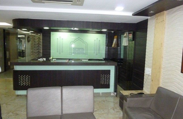 Hotel Regal Palace