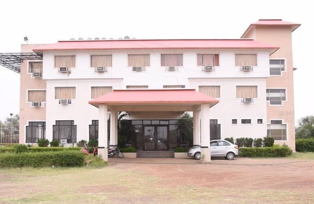 Hotel Regency Bina