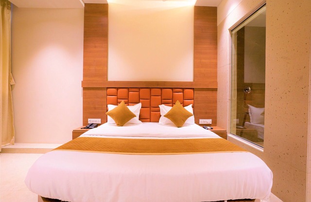HOTEL REGENCY