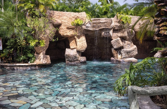 Hotel Relax & Hotsprings