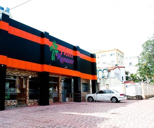 Hotel Renacer