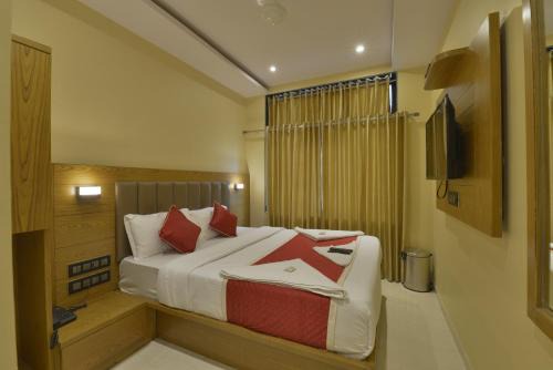 Hotel Residency Park Near Masjid Rly Station South Mumbai