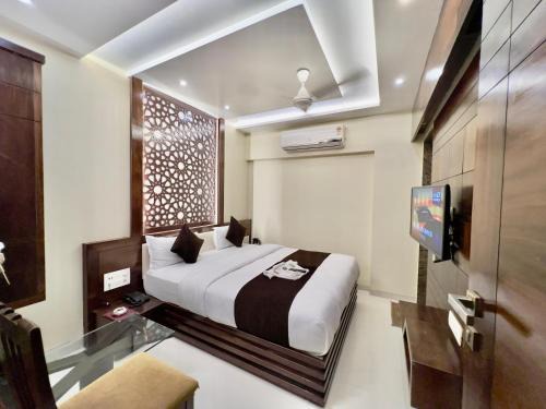 HOTEL REST INN