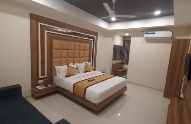 Hotel Rest & Ride