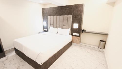 Hotel Richie Residency