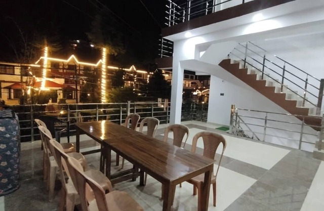 Hotel RISHI