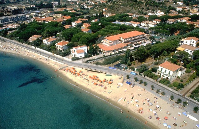 Hotel Riva Del Sole