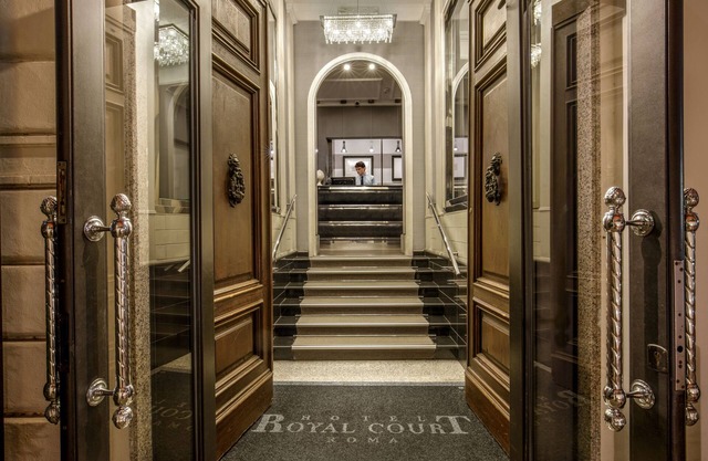 Hotel Royal Court