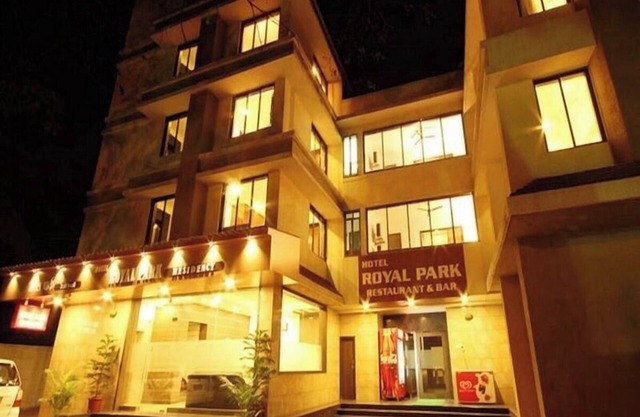 Hotel Royal Park Residency