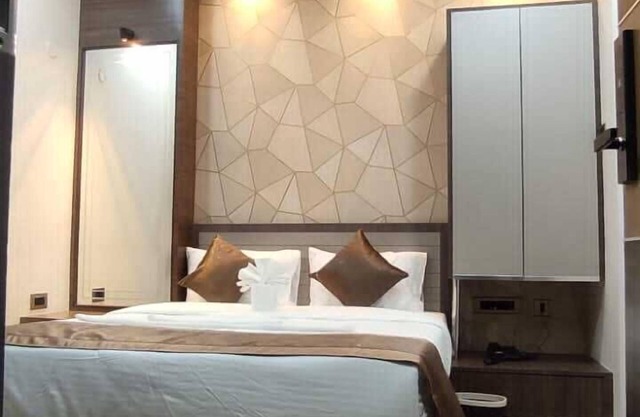 HOTEL RSB PLAZA